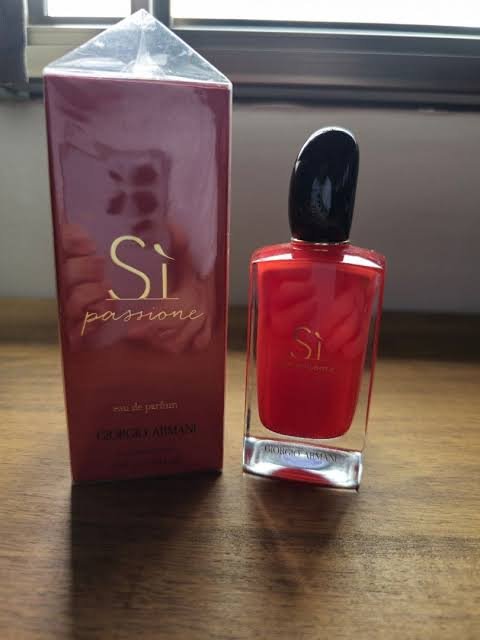 Giorgio Armani Si Passione Eau de Parfum For Women 100ml photo review