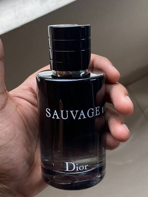 Christian Dior Sauvage Men Eau de Parfum 100ml photo review