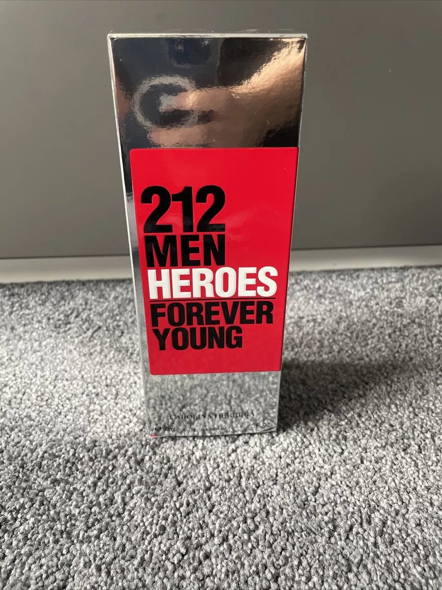 Carolina Herrera 212 Heroes Forever Young Eau de Toilette For Men 90ml photo review