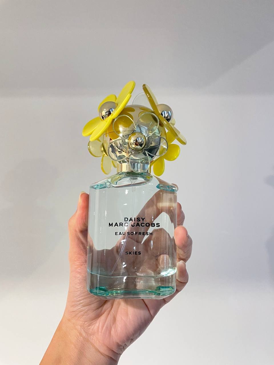 Marc Jacobs Daisy Eau So Fresh Skies Eau De Toilette Spray 75ml photo review
